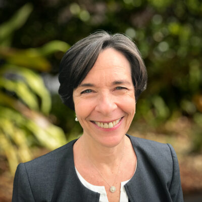 Headshot of Linda Koch.